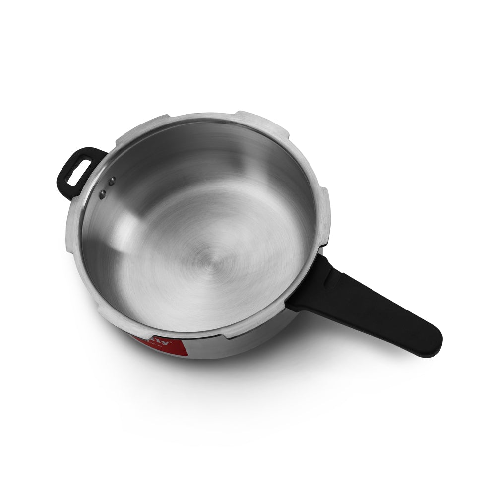 Butterfly Standard Aluminium Inducction Base Outer Lid Pressure Cooker, 3 Litres