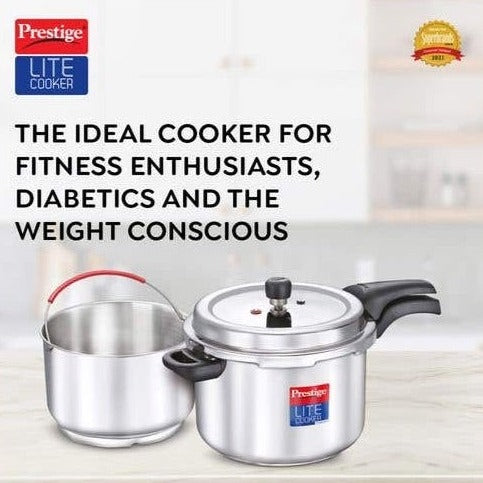 Prestige Svachh Lite Stainless Steel Spillage Control Outer Lid Pressure Cooker, 4 Litres with Stainless Steel Starch Filter